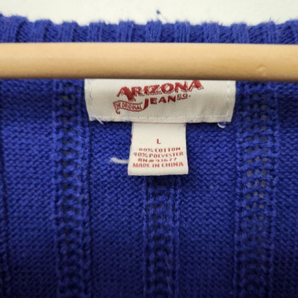 ARIZONA JEANS Women's Blue V-Neck Cable Knit Sweater Size L - Picture 4 of 7
